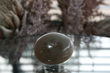 Load image into Gallery viewer, Polished Agate Gallets
