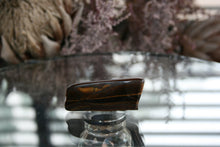 Load image into Gallery viewer, Polished Tigers-Eye Slices