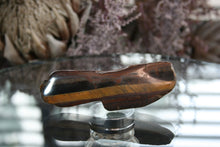 Load image into Gallery viewer, Polished Tigers-Eye Slices