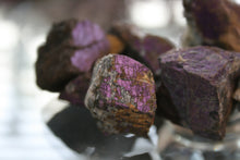 Load image into Gallery viewer, Natural Purpurite