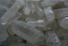 Load image into Gallery viewer, Natural Quartz Crystals (4 Crystals)
